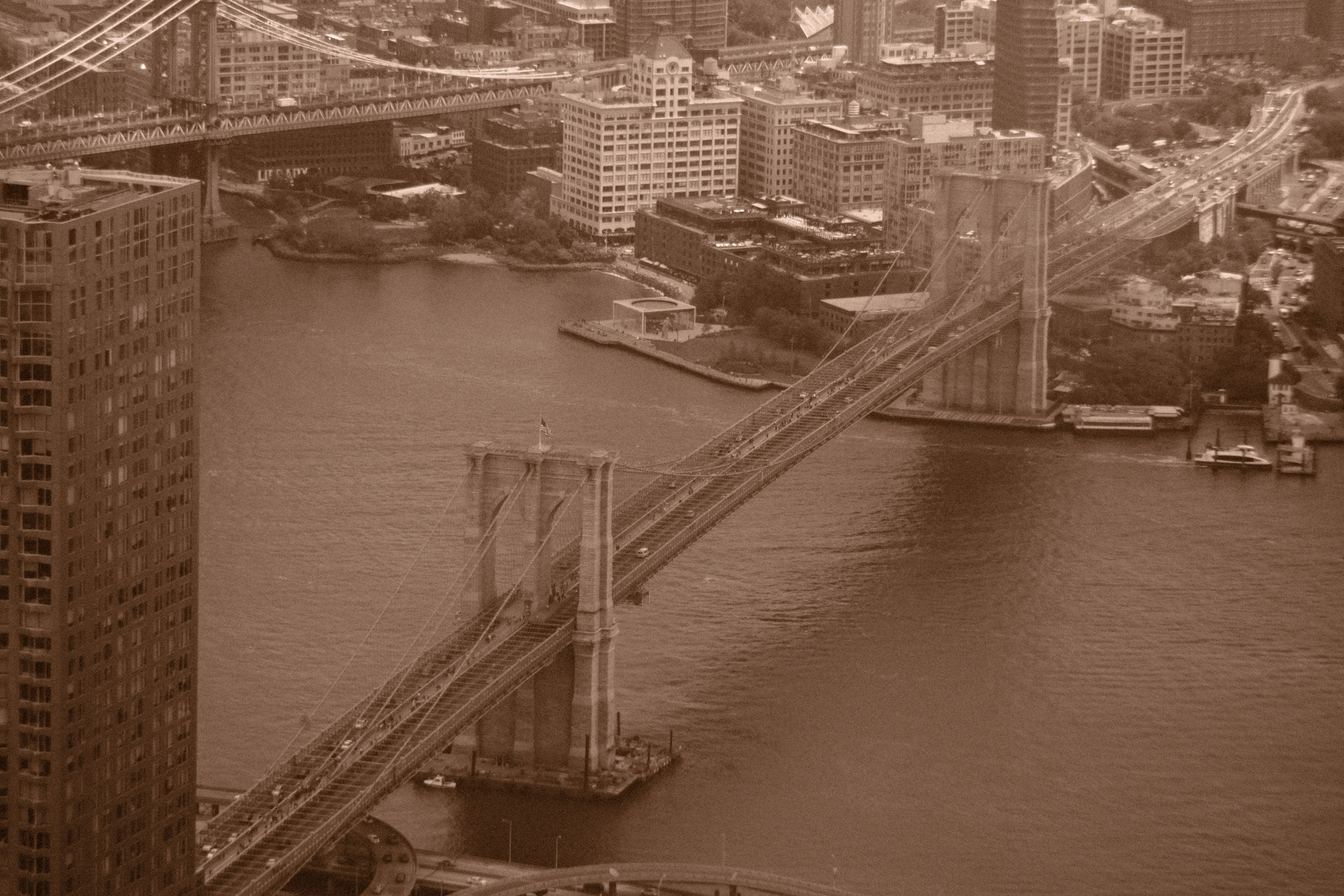 Brooklyn_Bridge
